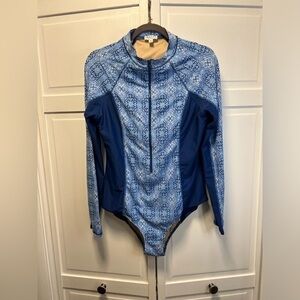 Cabana Life Exclusive Unisuit Size Women’s XL Color Blue And White